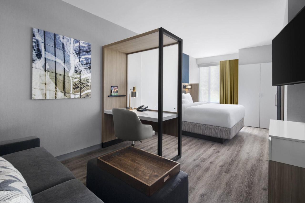 Springhill Suites By Marriott Tuckahoe  Esterno foto